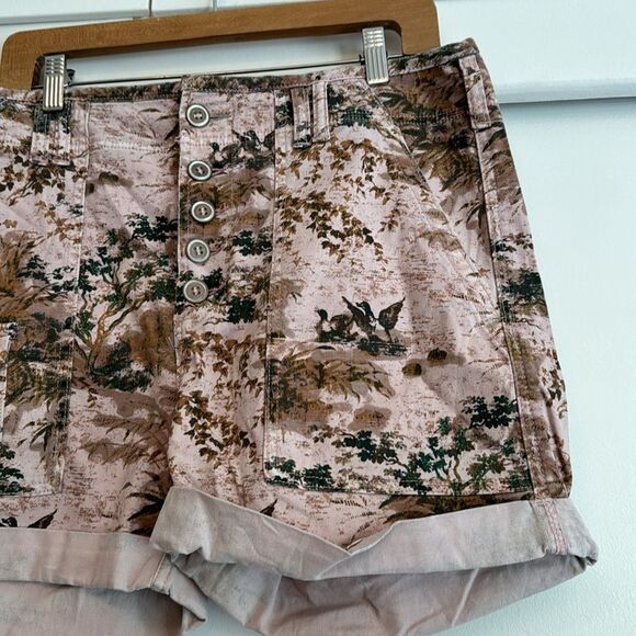 Pilcro Pink and Green Women Shorts - Picture 5 of 6